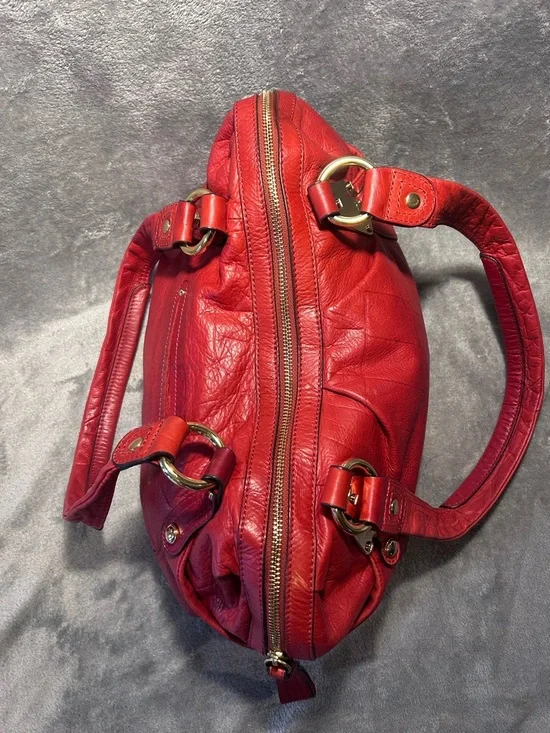 B. Makowsky Red Leather Slouchy Shoulder Satchel w/ Gold Hardware - Picture 8 of 9